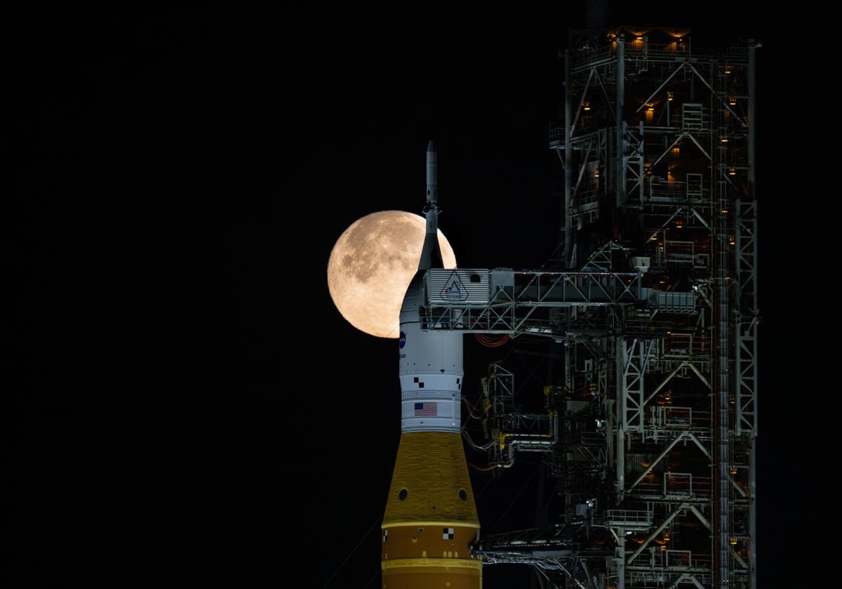 Keeping Artemis II connected: Australia's role in historic lunar ...