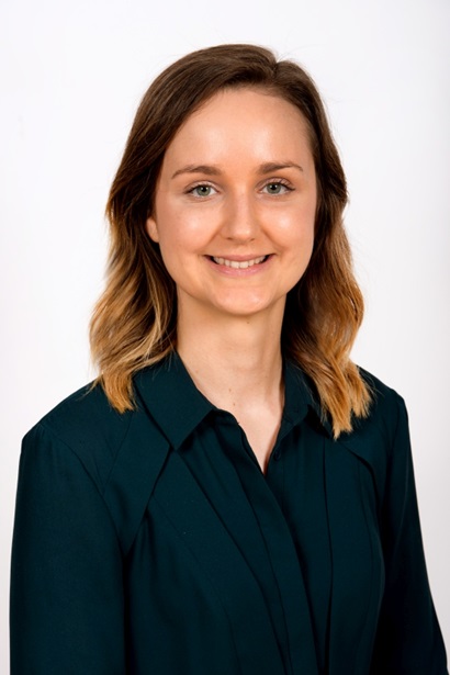 headshot of Claire Naughtin