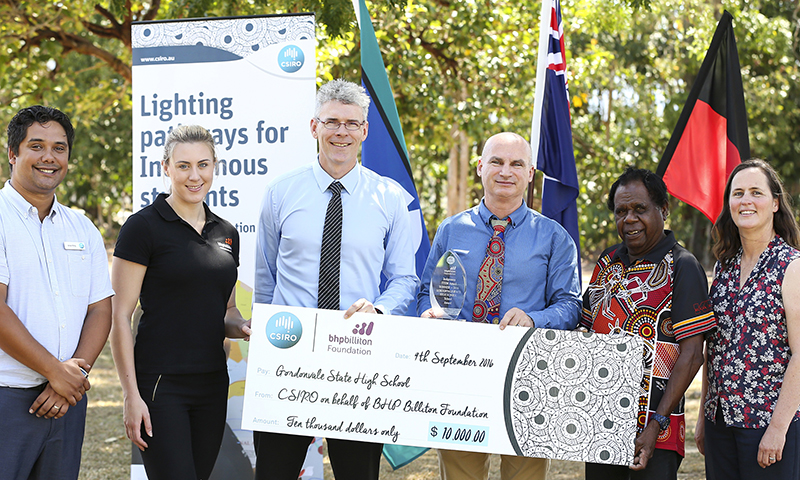 Photo of attendees at presentation ceremony at Gordonvale High School