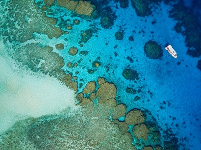 Ariel view of Great Barrier Reef 