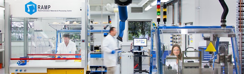 CSIRO scientists at work in the RAMP laboratory 