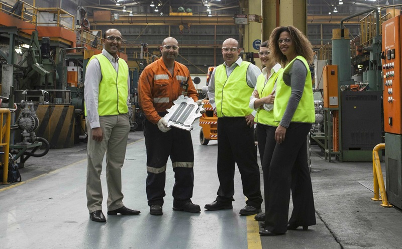 CASTvac crew: Nissan and CSIRO worked together to bring down costs and secure jobs beyond 2020.