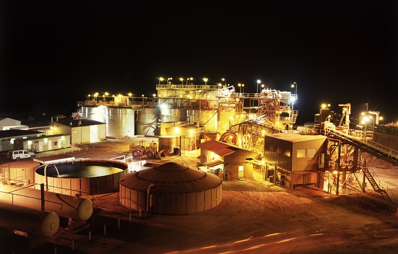 Gold processing plant pictured at night 