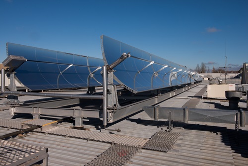 Rooftop concentrating solar thermal collectors