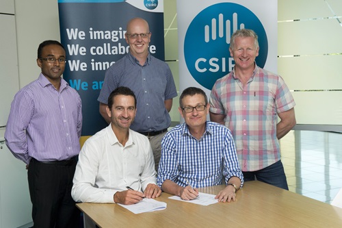 CSIRO and Ecocentric sign a new licencing and research agreement.