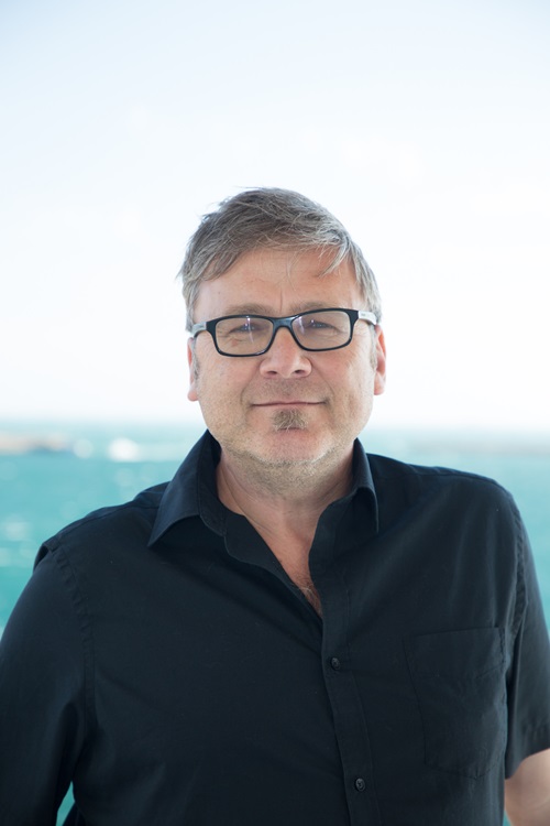Portrait phograph of Jochen Kaempf.