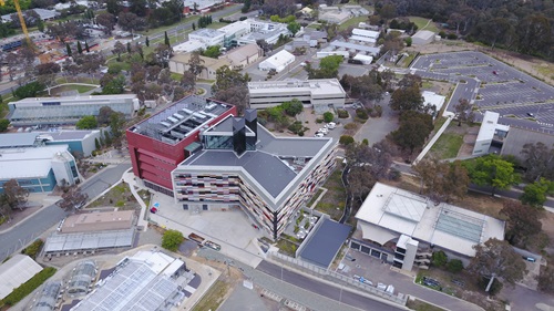Aerial shot of the outside of the CSIRO Snyergy building.