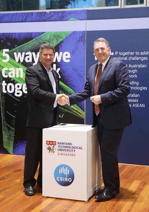 CSIRO CE Dr Larry Marshal and Professor Russell Gruen, NTU LKY School of Medicine