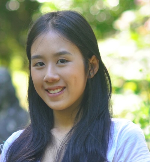 Portrait shot of Minh Nga Nguyen.