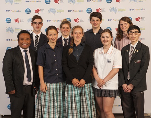 Group photo of the ISEF Australian Delegation. L-R: (front row) Allan Alipio, Anne Zimmermann, Tiarra Meier,Jordan Griffiths, Josiah Cheng; (back row) Jordan Salmon, Lucy Lake, Mitchell Torok, Ivy Brain. 