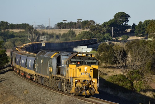 Grain train heading west from Geelong.