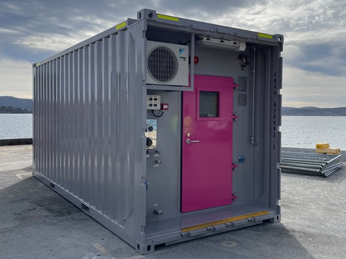 HydroBox, a containerised chemistry labratory, will be used for the first time on this voyage.