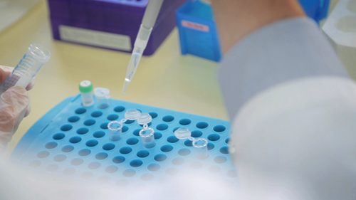 Laboratory pipetting