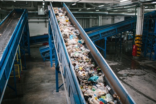 Plastic waste recycling