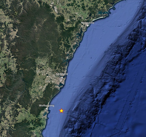 A map of the NSW coastline with a star offshore to indicate the location of a shipwreck.