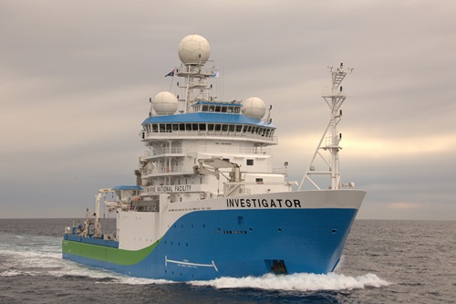 Starboard view of CSIRO's research vessel (RV) Investigator.