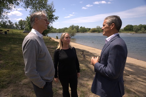 Left to right: Dr Alex Held (CSIRO); Dr Erin Hestir (UC Merced); Secretary Wade Crowfoot (California Natural Resource Agency) 