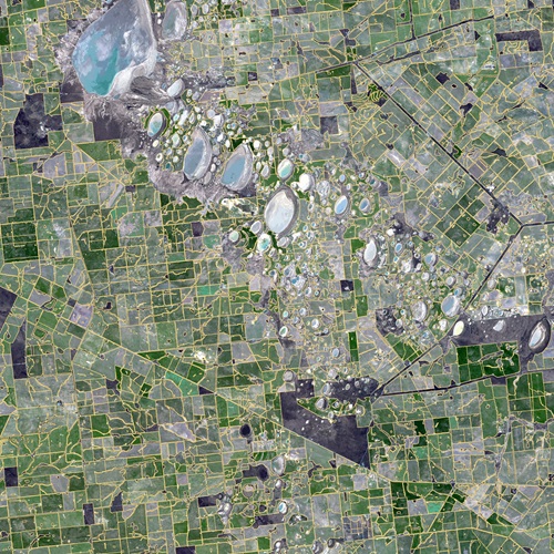 Satellite image overlaid by ePaddocks showing the paddock boundaries (in yellow) on 45 x 45 square kilometres of Western Australia.