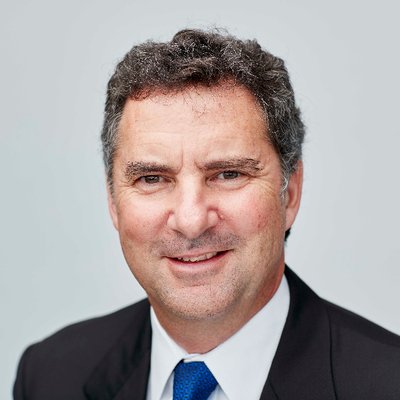 Head and shoulders portrait image of Dr Larry Marshall, CSIRO’s Chief Executive.