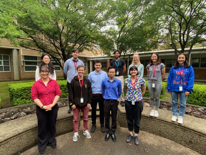 Vacation student group photo