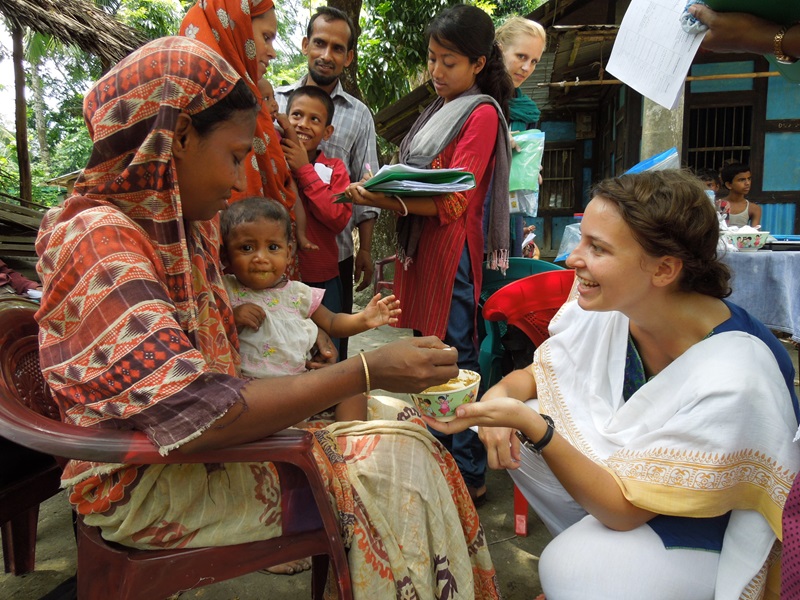 Jessica Bogard meeting mothers in Bangladesh