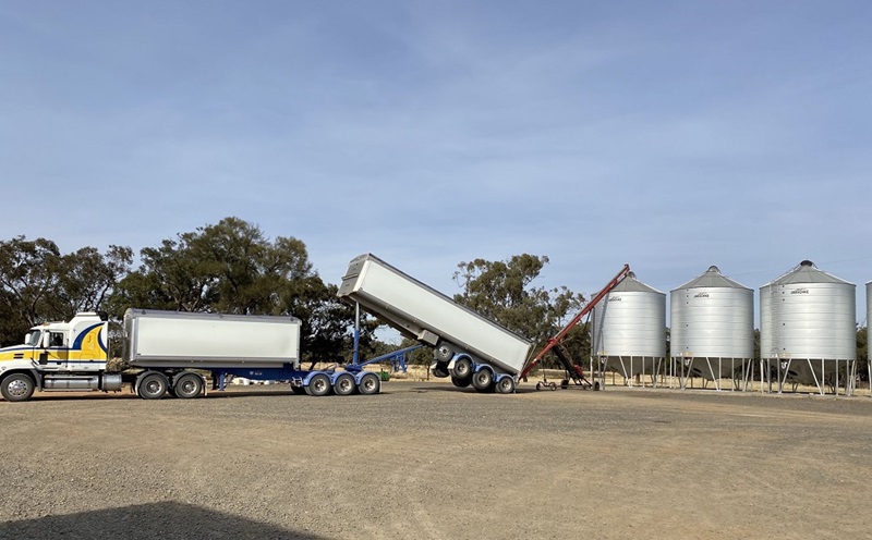 Rotating machinery purchases and upgrades, as well as boosting on-site storage for grains, has helped the Hauslers stay on top. Image: Julia Hausler